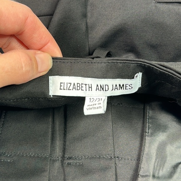 Elizabeth And James Black High Waisted Belted Shorts Size 12 - Picture 7 of 9